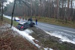 Dwa samochody brały udział w wypadku drogowym, do jakiego doszło 31 marca 2016 roku rano na drodze wojewódzkiej 871.