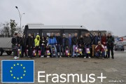 Zespół Szkół Ponadgimnazjalnych Nr 2 im. Tadeusza Kościuszki w Stalowej Woli w roku szkolnym 2015/2016 realizuje projekt pod nazwą Praktyki zawodowe szansą na lepsze jutro w ramach programu ERASMUS+ finansowanego ze środków Unii Europejskiej.