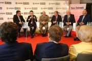 Napędem dla debaty był panel ekspercki z udziałem przedstawicieli zarządu PGZ, HSW, Sejmu RP i Inspektoratu Uzbrojenia.