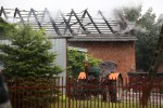 Do pożaru stodoły doszło w trakcie ulewy od uderzenia pioruna na ul. księdza Nai w Zbydniowie. Uderzenie było tak mocne, że ze stodoły spadły wszystkie dachówki.