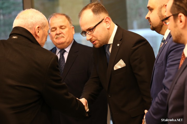 HSW S.A.: Minister Antoni Macierewicz w Hucie Stalowa Wola.