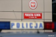 Na miejscu zdarzenia pracuje prokurator i policja. Informację o tym, że wykluczono udział osób trzecich potwierdził nam szef stalowowolskiej Prokuratury Rejonowej Adam Cierpiatka.