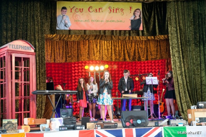 You can sing - pod takim hasłem odbył się w Zespole Szkół Ponadgimnazjalnych nr 1 w Stalowej Woli konkurs piosenki w języku angielskim.