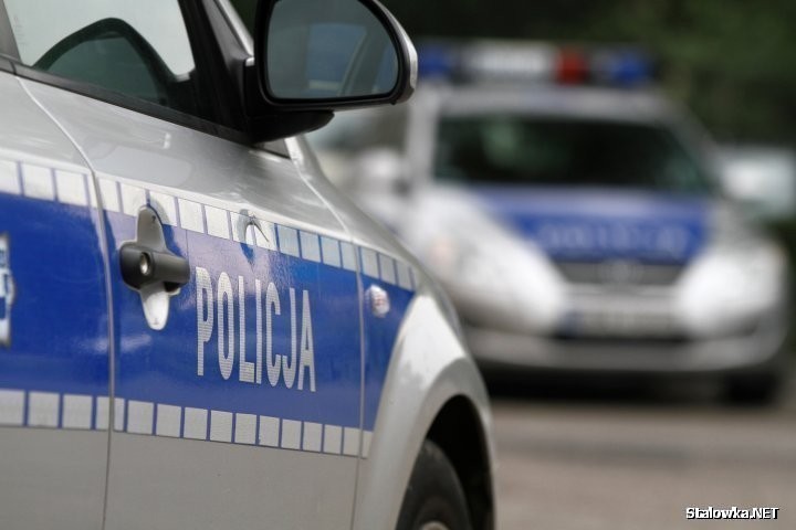 Dwóm kierowcom policjanci zatrzymali prawo jazdy w związku z przekroczeniem prędkości na ulicy Solidarności w Stalowej Woli.