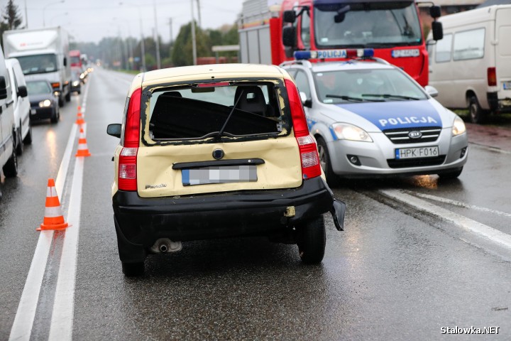 Do wypadku doszło na ulicy Energetyków w ciągu Drogi Krajowej nr 77 na pograniczu Stalowej Woli i Niska.