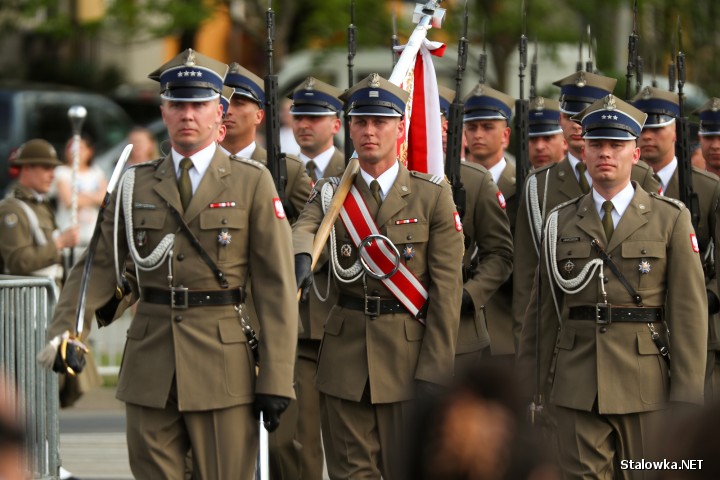 Premier Mateusz Morawiecki na święcie flagi w Stalowej Woli.