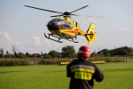 Na pobliskim stadionie lądował śmigłowiec Lotniczego Pogotowia Ratunkowego, który przyleciał z bazy HEMS w Lublinie. Poszkodowanego zabrano do szpitala.