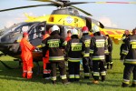 Na pobliskim stadionie lądował śmigłowiec Lotniczego Pogotowia Ratunkowego, który przyleciał z bazy HEMS w Lublinie. Poszkodowanego zabrano do szpitala.