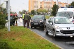 Wypadek na Alejach Jana Pawła II w Stalowej Woli. Kierowca BMW wjechał na czerwonym świetle.