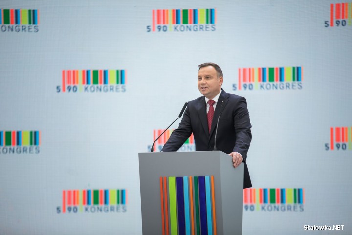 Delegacja ze Stalowej Woli, w tym prezydent Lucjusz Nadbereżny oraz Przewodniczący Rady Miasta Stanisław Sobieraj gościli na Kongresie 16 listopada.