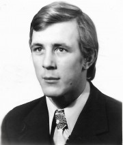 Zdjęcie paszportowe Janusza Janowskiego z roku 1979.