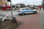 Na miejscu pracowali policjanci ze stalowowolskiej drogówki. Przebadano alkomatem kierowców - byli trzeźwi. Zdarzenie zostało zakwalifikowane jako kolizja.