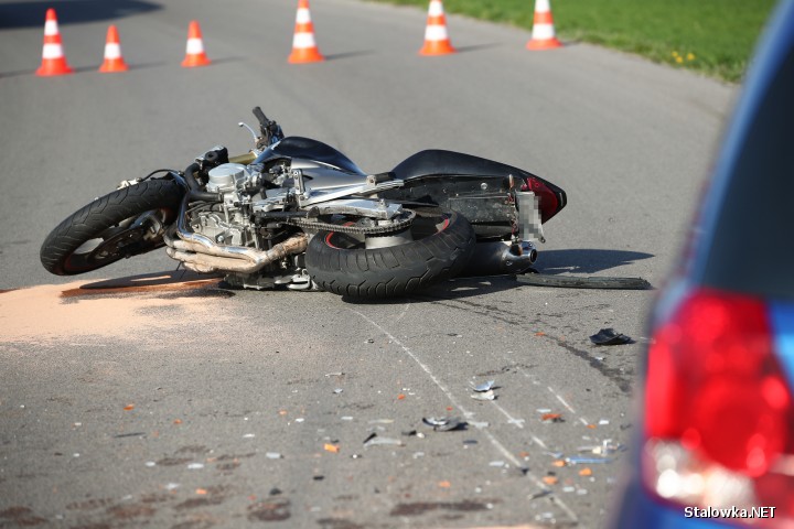 27-letni motocyklista z obrażeniami trafił do szpitala w Stalowej Woli.