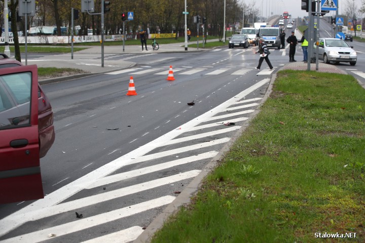 Na ulicy KEN doszło do poważnego potrącenia rowerzysty.