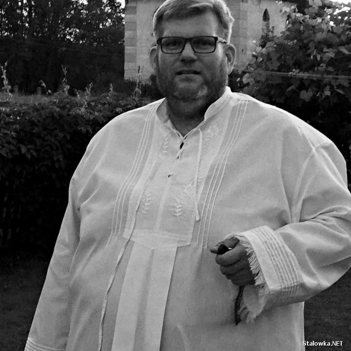 Śp. Piotr Nowak pochodził ze Zmiennicy koło Brzozowa na Podkarpaciu. W latach 1998-2002 pełnił posługę w Klasztorze Braci Mniejszych w Rozwadowie.