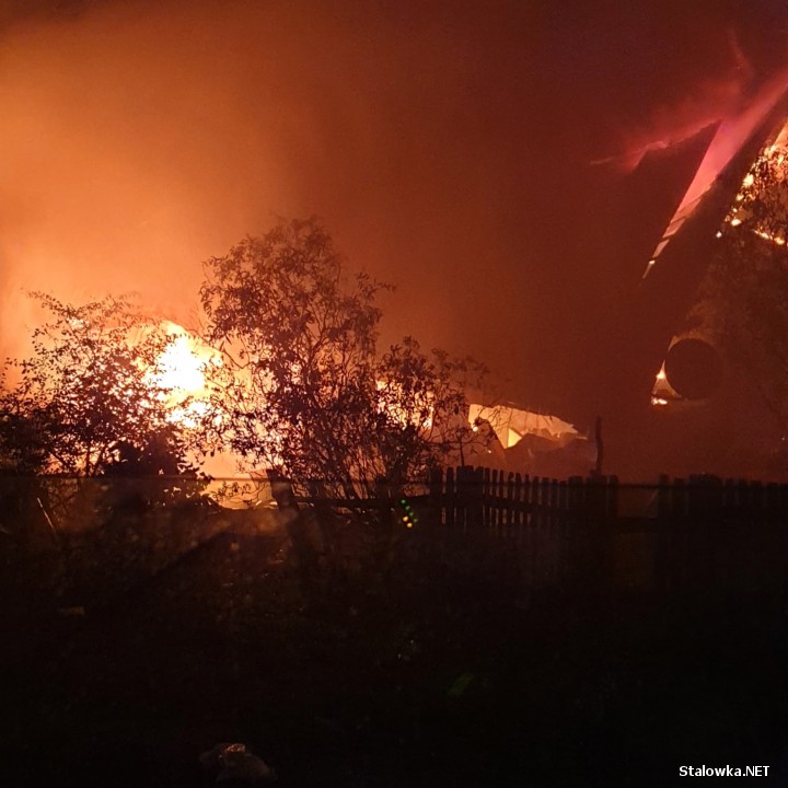 Do pożaru doszło na ulicy Rozwadowskiej w Zaklikowie (powiat stalowowolski).