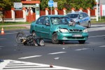 Do zdarzenia z udziałem motorowerzysty doszło na ulicy Komisji Edukacji Narodowej w Stalowej Woli.