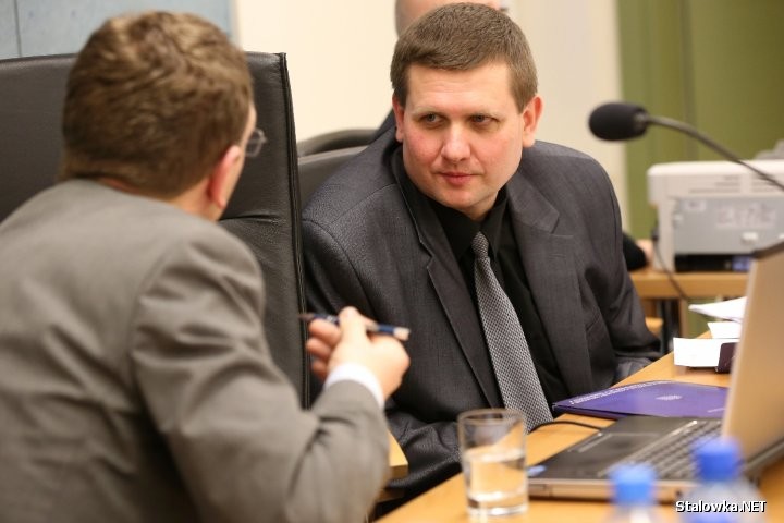Wieloletni zastępca Prokuratora Rejonowego w Stalowej Woli Piotr Walkowicz, został szefem niżańskiej prokuratury. Funkcję objął z dniem 1 listopada 2019 roku.