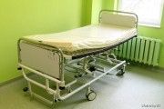 Na oddziale zakaźnym w jednym z podkarpackich szpitali zmarła kobieta, która została przyjęta na SOR w Stalowej Woli. Badanie na obecność koronawirusa wykazało u niej wynik dodatni.