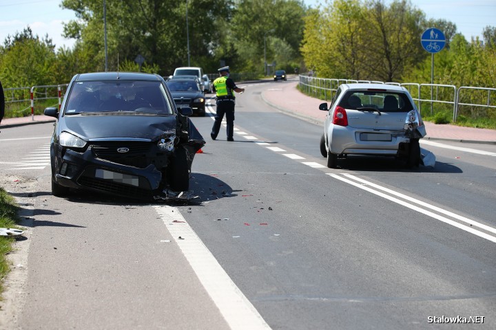 Do zdarzenia drogowego doszło na ulicy Stefana Czarnieckiego w Stalowej Woli.