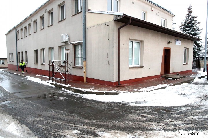 Miejski Zakład Komunalny w Stalowej Woli czyni przygotowania do przebudowy budynku biurowo-socjalnego na ulicy Komunalnej.