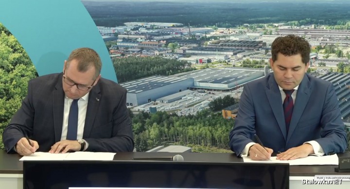 Prezydent Stalowej Woli Lucjusz Nadbereżny podpisał porozumienie z Agencją Rozwoju Przemysłu S.A., na mocy którego powołany zostanie Strategiczny Park Inwestycyjny Euro-Park Stalowa Wola.