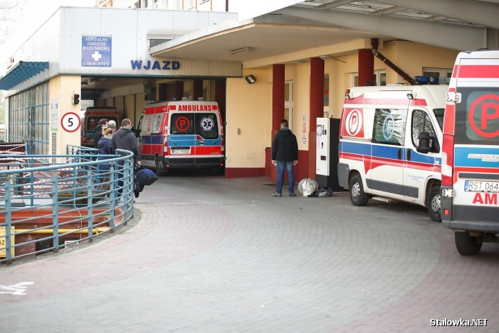 Zakaz odwiedzin w szpitalu w Stalowej Woli.