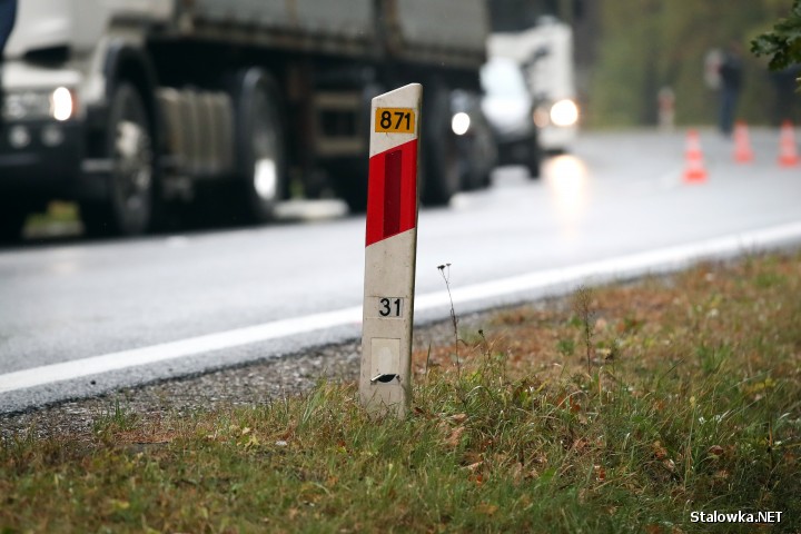 Na trasie Stalowa Wola - Tarnobrzeg doszło do wypadku z udziałem dwóch osób.