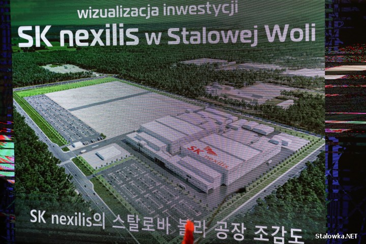 Uroczystość wręczenia decyzji o lokalizacji w Stalowej Woli dla koreańskiego inwestora SK Nexilis.