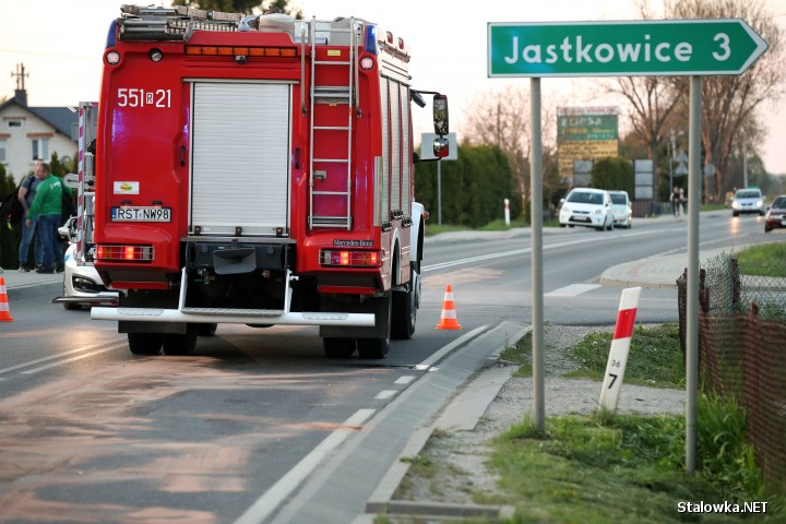 Na Drodze Wojewódzkiej nr 855 w miejscowości Brandwica (gmina Pysznica) doszło wypadku drogowego, w którym jedna osoba została ranna.