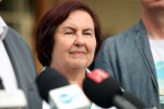 W Stalowej Woli przed gmachem Wydziału Mechaniczno-Technologicznego Politechniki Rzeszowskiej w Stalowej Woli odbyła się konferencja prasowa z udziałem byłego wicepremiera, ministra obrony narodowej Tomasza Siemoniaka z udziałem kandydującej w wyborach do Sejmu z miejsca nr 7 Koalicji Obywatelskiej Renaty Butryn.