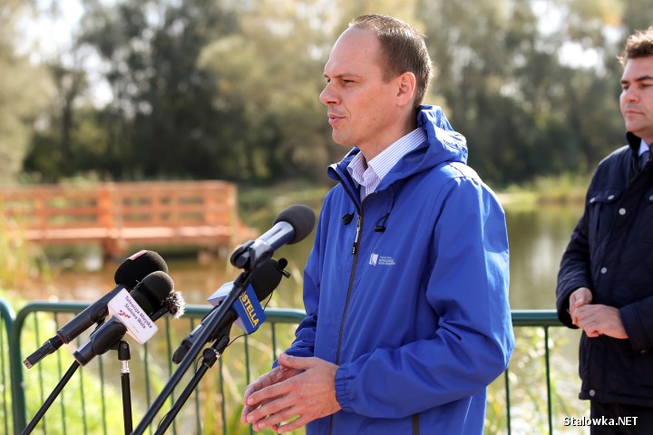 Konferencja prasowa na ulicy Działkowej w Stalowej Woli.