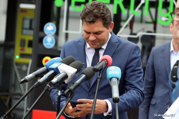 Prezentacja elektrycznych MAN-ów.