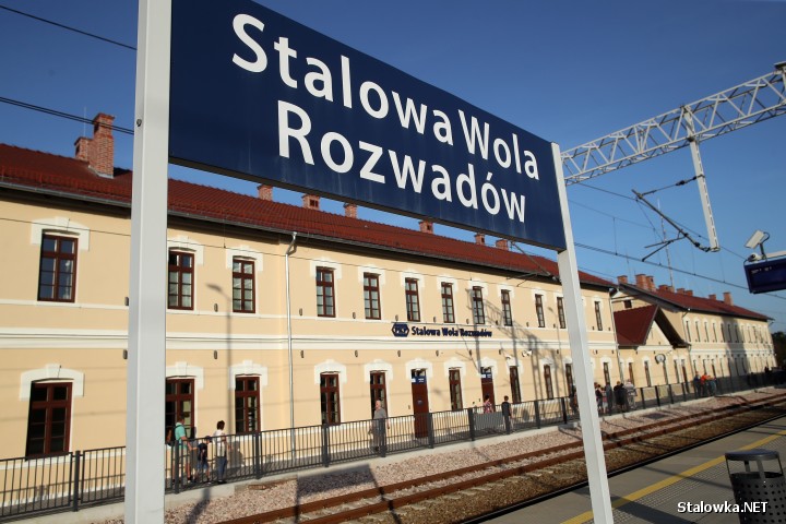 Rozwadów: dworzec PKP po remoncie.