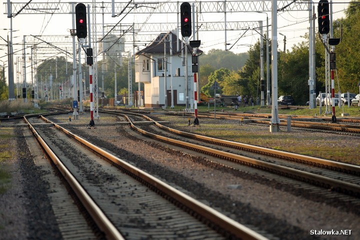 Rozwadów: dworzec PKP po remoncie.