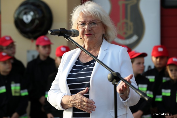 2,7 mln zł dla OSP Charzewice. Będą nowe garaże i świetlica.