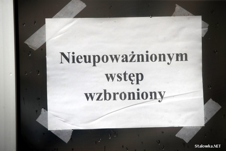 Zdaniem Janusza Zarzecznego w wielu miastach, na przykład w Nisku, pogotowie ratunkowe jest wyprowadzone poza szpital. Rozumie, że w Stalowej Woli widok szpitala bez karetek może budzić niepokój.