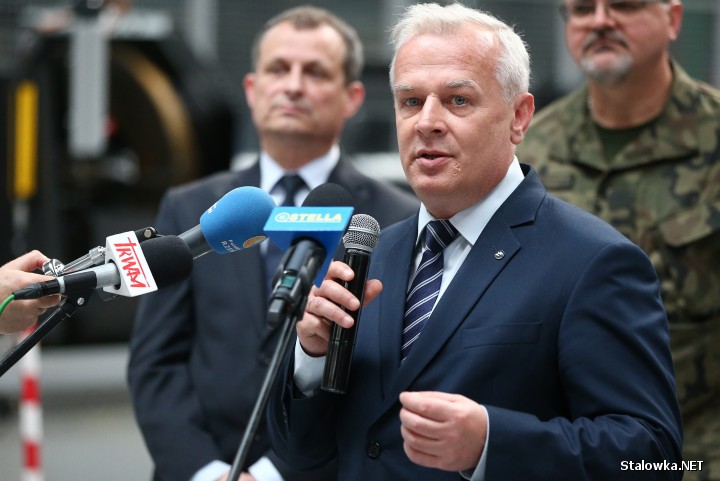 Krzysztof Trofiniak prezesem Polskiej Grupy Zbrojeniowej. Przez media ogólnopolskie jest uznawany za eksperta w branży zbrojeniowej.