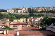 Bergamo to miasto i gmina we Włoszech, w regionie Lombardia, położone u południowych podnóży Alp Bergamskich.