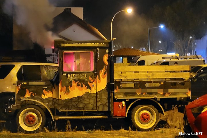 Pożar gorącego samochodu na Alejach w Stalowej Woli.