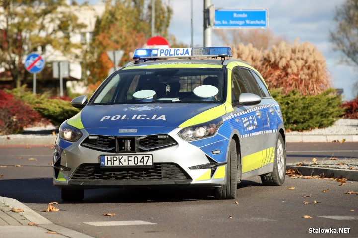 Potrącenie rowerzysty przy rondzie ks. Jerzego Warchoła w Stalowej Woli.