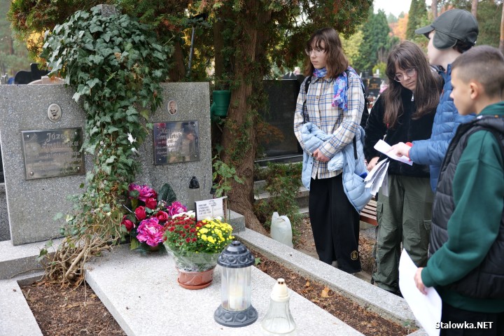 Od dziewięciu lat Muzeum Regionalne w Stalowej Woli zaprasza szkoły do udziału w akcji Pamiętamy o stalowowolskich pionierach z lat 1937-1939.