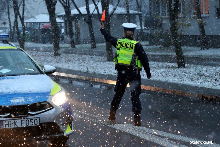 Potrącenie rowerzystki na ulicy Poniatowskiego w Stalowej Woli.