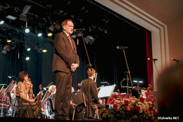 Sławomir Chrzanowski i Orkiestra Symfoniczna Filharmonii Zabrzańskiej wystąpili w Stalowej Woli.