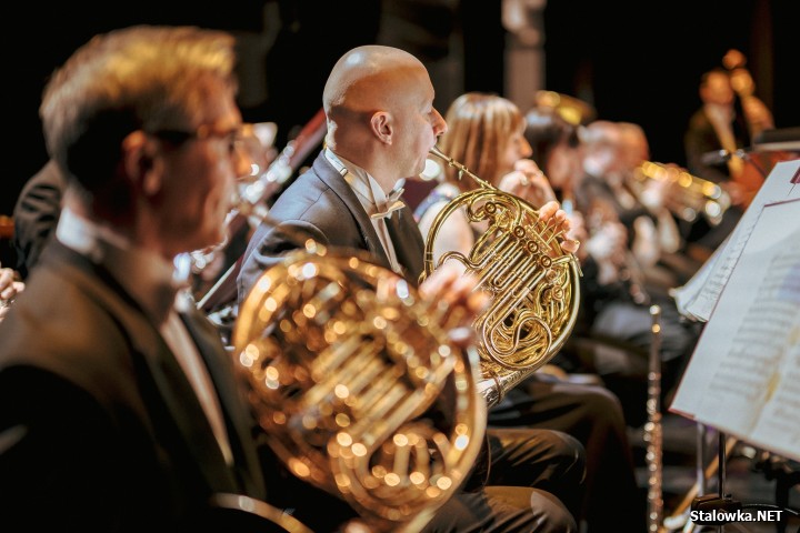 Sławomir Chrzanowski i Orkiestra Symfoniczna Filharmonii Zabrzańskiej wystąpili w Stalowej Woli.