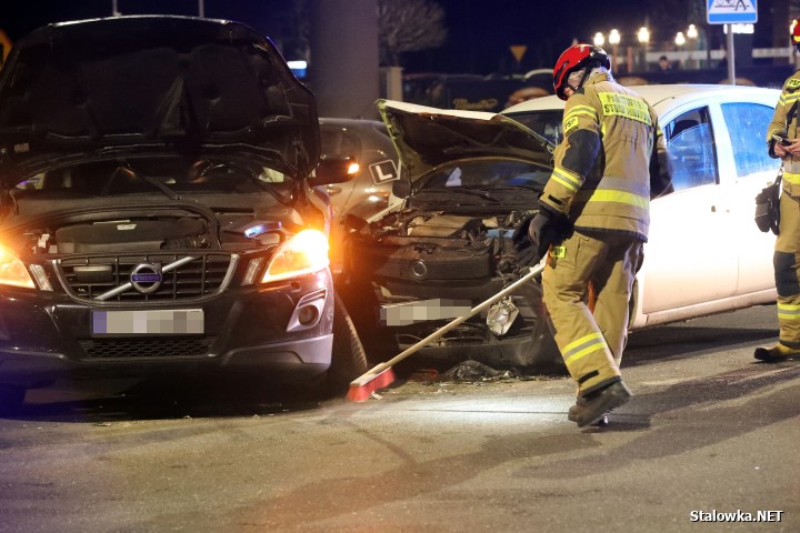 Wypadek przy McDonald's. Dwupasmówka w kierunku Niska zablokowana.