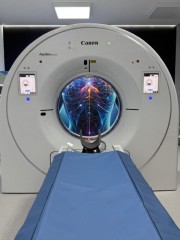 Powiatowy Szpital Specjalistyczny w Stalowej Woli wzbogacił się o nowoczesny, wykorzystujący sztuczną inteligencję tomograf komputerowy firmy Canon Medical Systems Corporation.