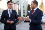 Przed Urzędem Miasta w Stalowej Woli odbyła się konferencja prasowa, w której uczestniczyły obie strony pracowniczego sporu.