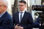 Przed Urzędem Miasta w Stalowej Woli odbyła się konferencja prasowa, w której uczestniczyły obie strony pracowniczego sporu.