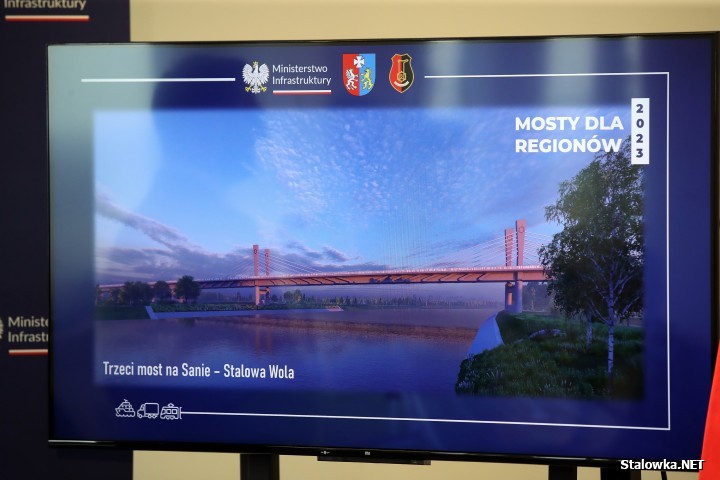 W przyszłym roku zakończy się budowa trzeciego mostu na rzece San w Stalowej Woli. Jak informuje magistrat zakończono realizację północnej estakady.